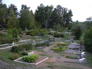 Ein Friedhof in Lettland